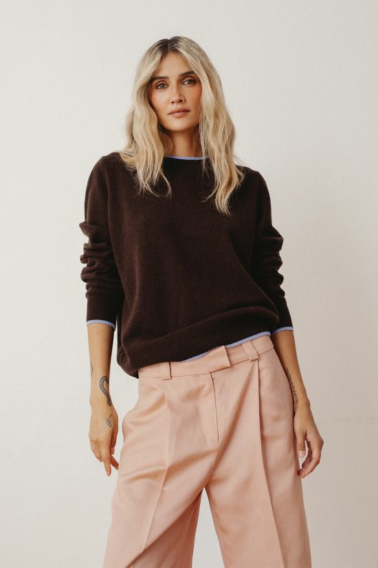 damski sweterek, sweter merino 100%, brazowy, czekoladowy dark choco, polska marka, włoska przędza