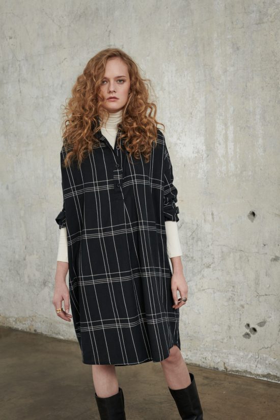 Black Berry sukienka koszulowa, tunika damska, na guziki, czarna w kratkę