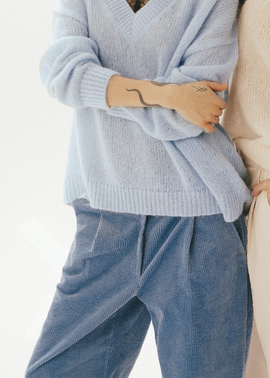 damskie spodnie sztruksowe, niebieskie