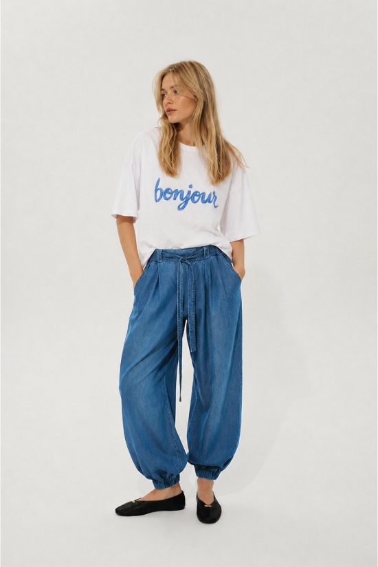spodnie balonowe, balloons, pumpy, denimowe, jeansowe, bawełna, na gumkę, jasny jeans, by the moon, polska marka